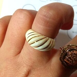 14k yellow gold ivory band